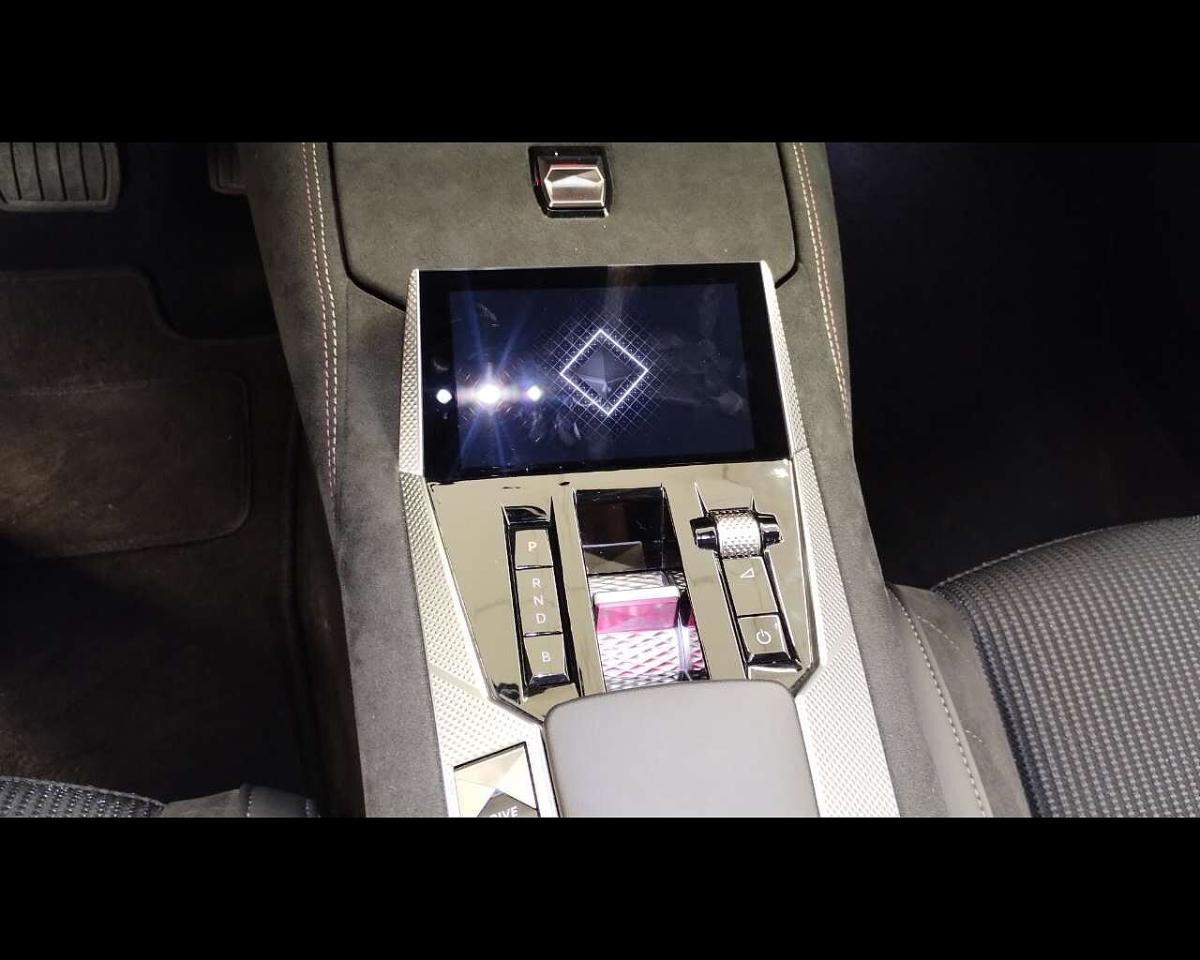DS DS DS 4 usata, con distance warning system