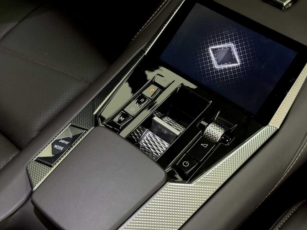 DS DS DS 4 usata, con sensori luce