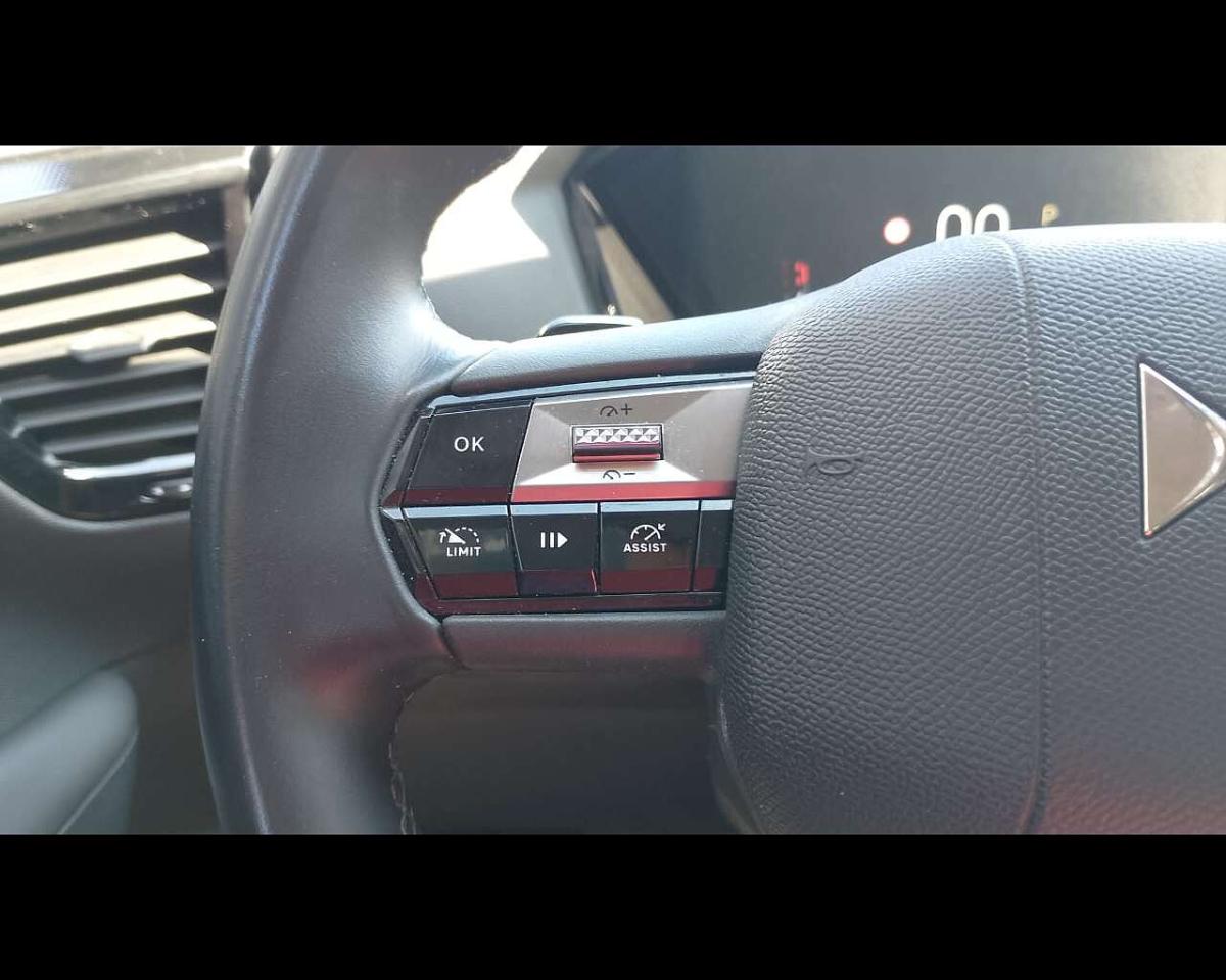 DS DS DS 4 usata, con assistenza alla frenata