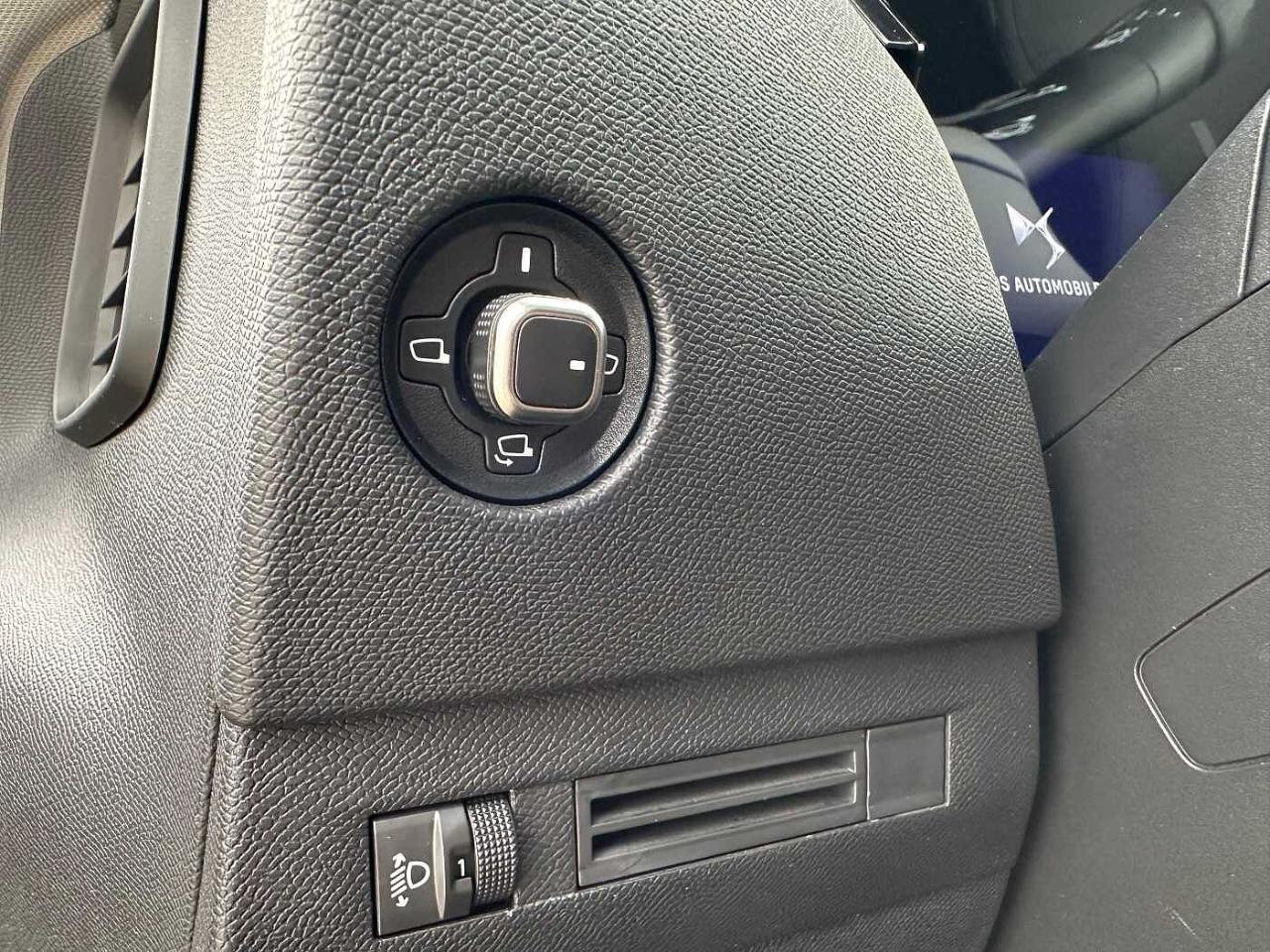DS DS DS 4 usata, con 5 porte