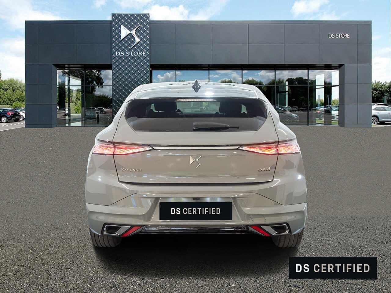 DS DS DS 4 usata, con attacchi isofix (sedile passeggero e 2 posteriori)