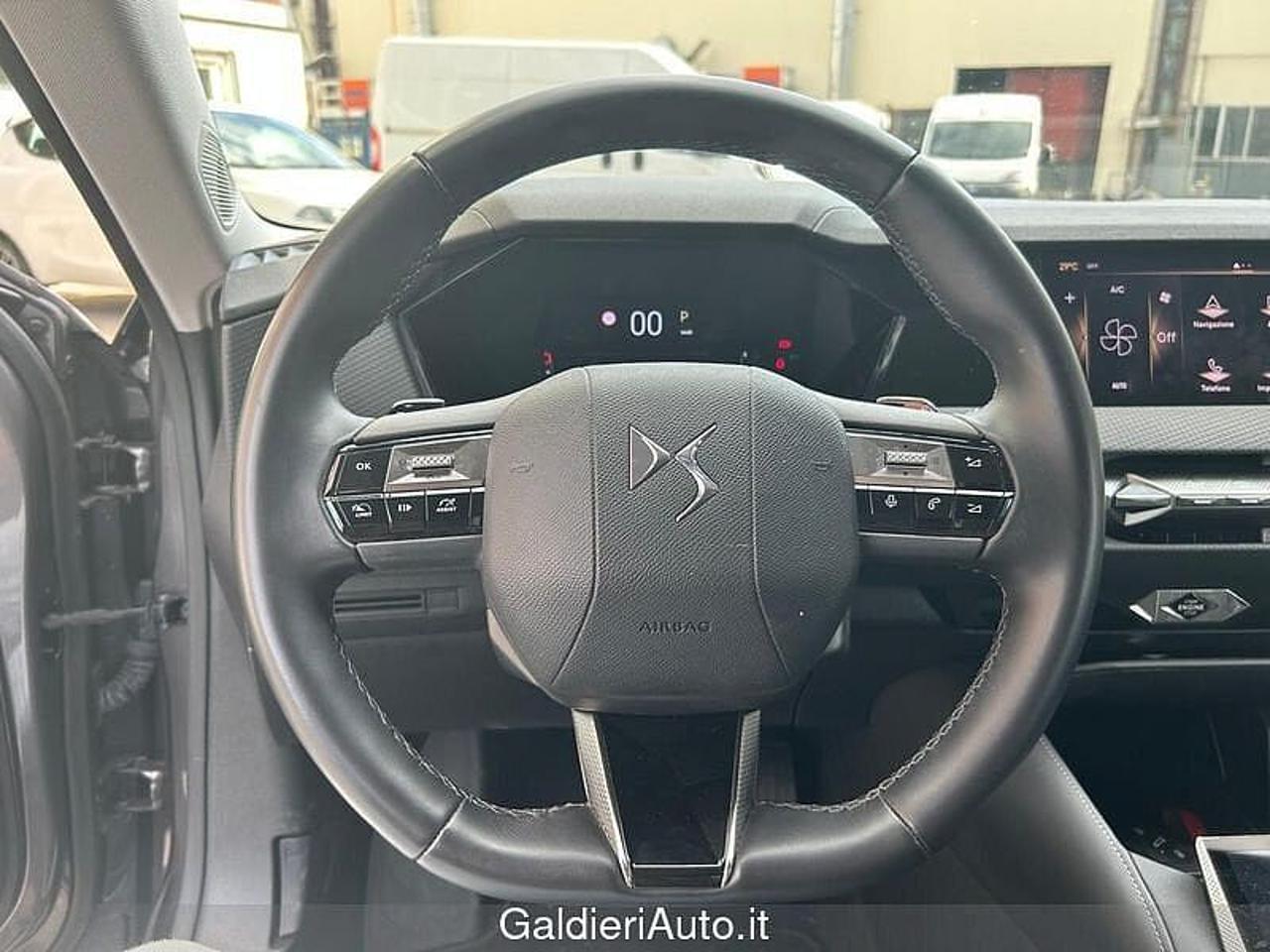 DS DS DS 4 usata, con cd-radio