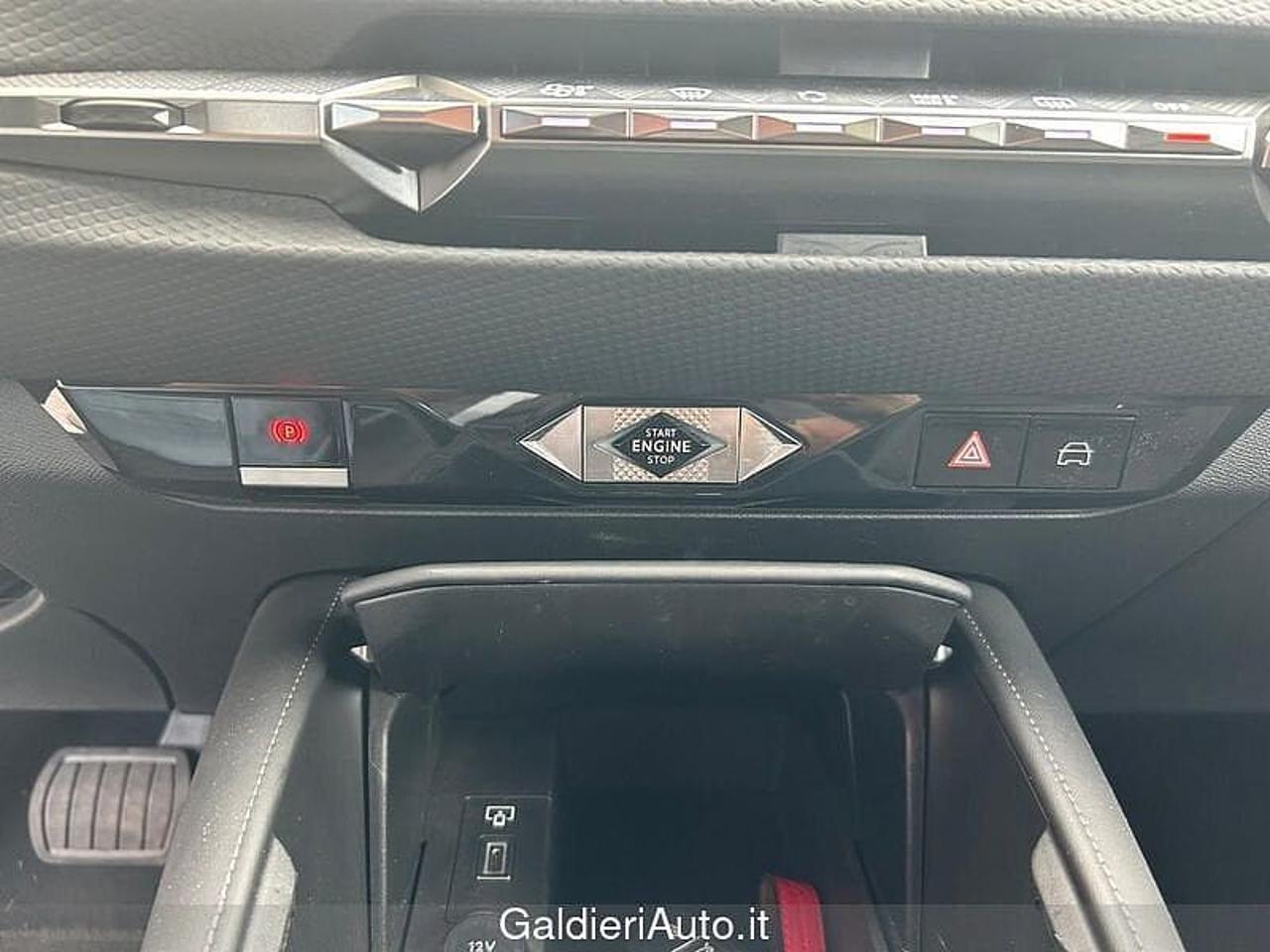 DS DS DS 4 usata, con vetri elettrici