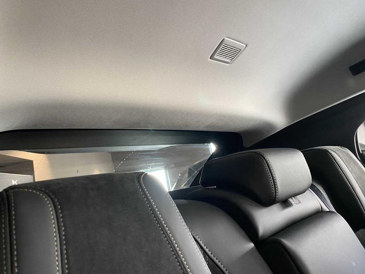 DS DS DS 4 usata, con bracciolo porta oggetti