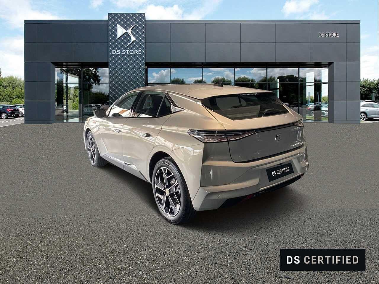 DS DS DS 4 usata, con Caricatore wireless