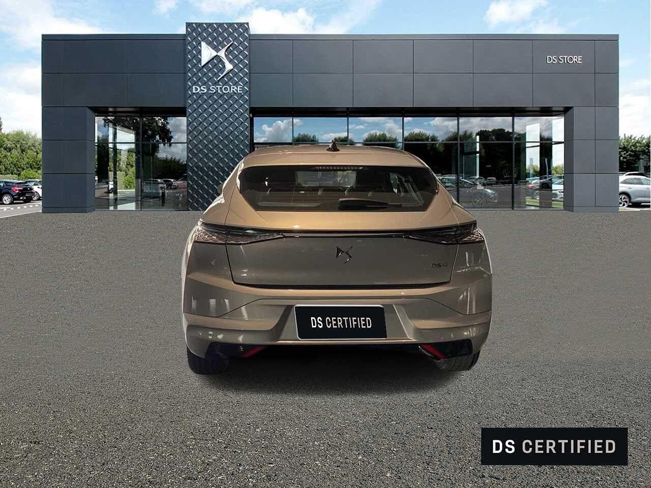 DS DS DS 4 usata, con cerchi in lega leggera