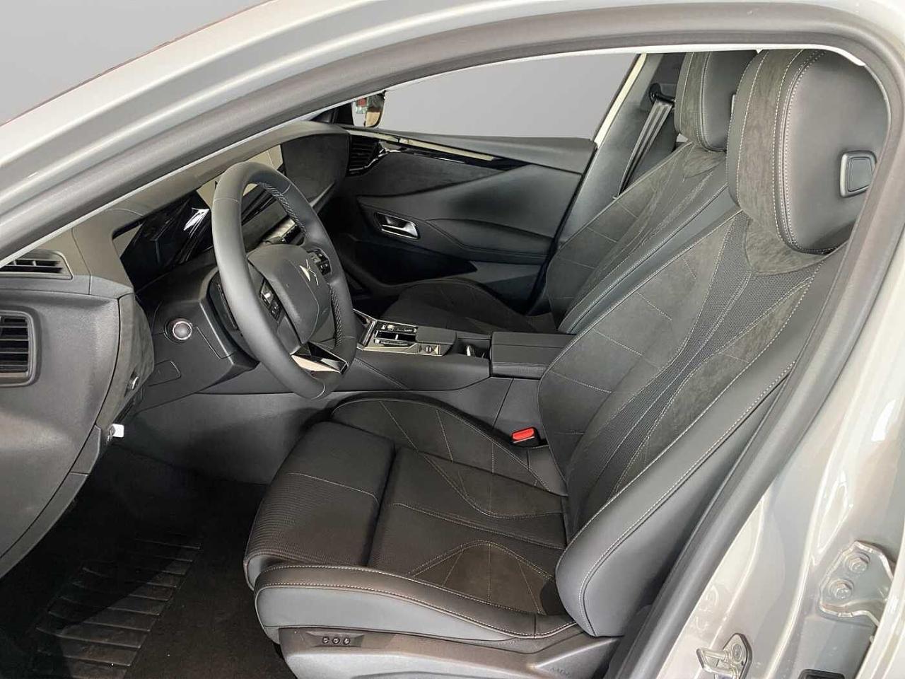 DS DS DS 4 usata, con Coprimozzo dorato