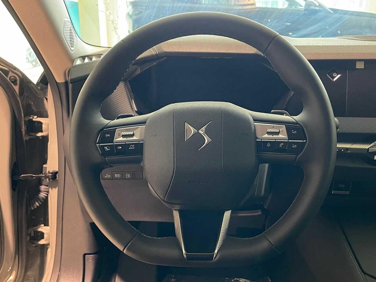 DS DS DS 4 usata, con 4 cilindri