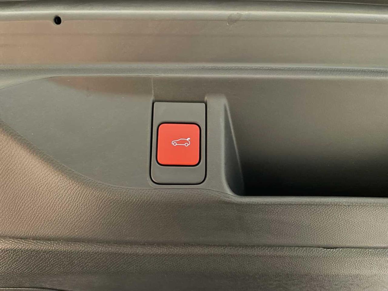 DS DS DS 4 usata, con alzacristalli elettrici anteriori e posteriori