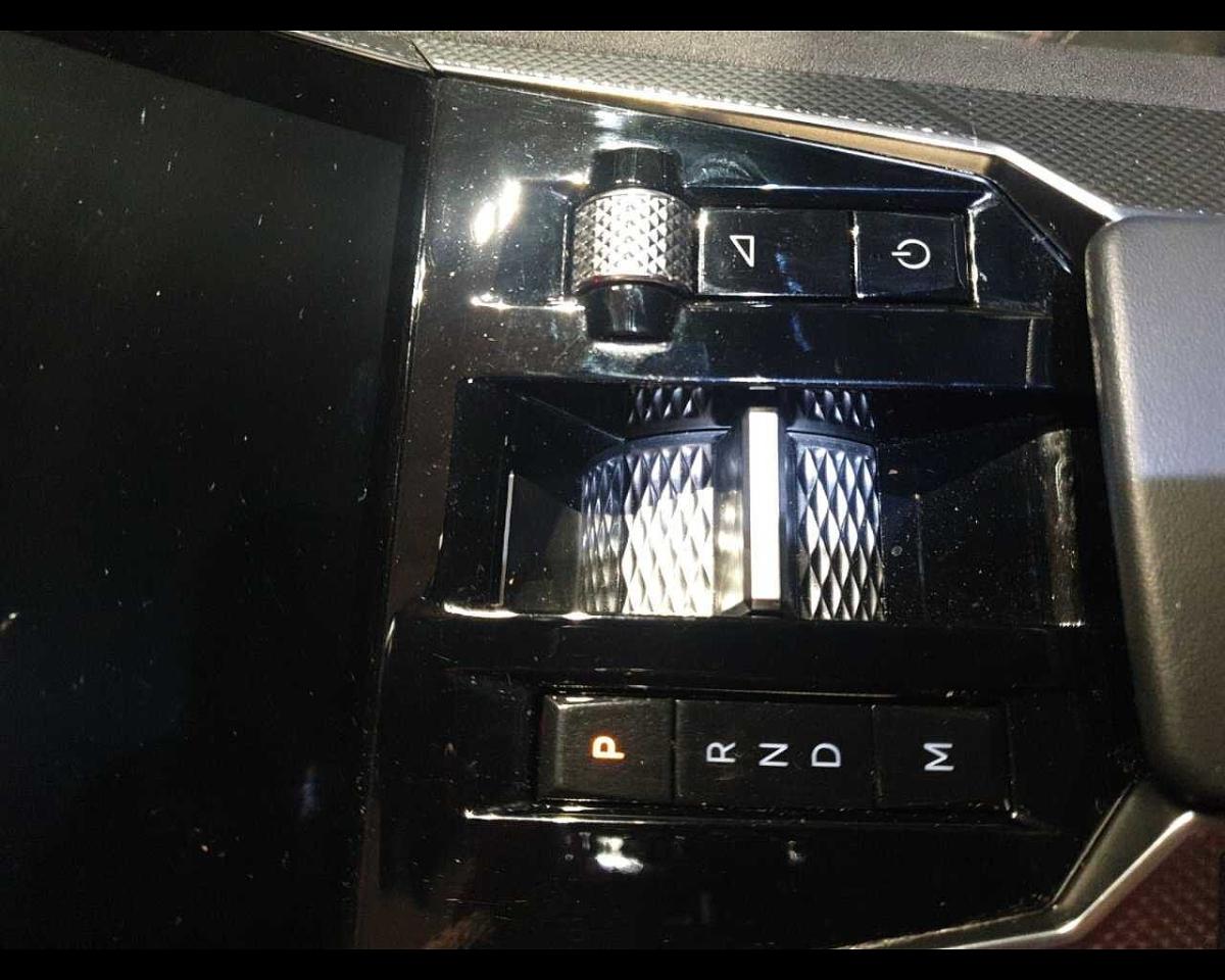 DS DS DS 4 usata, con calandra glossy black