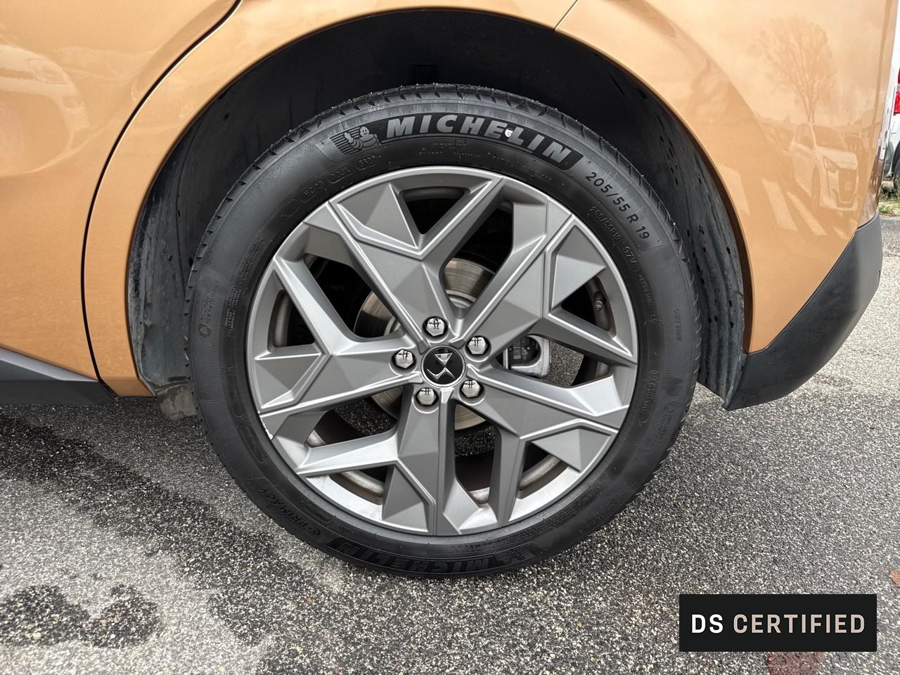 DS DS DS 4 usata, con 6 altoparlanti