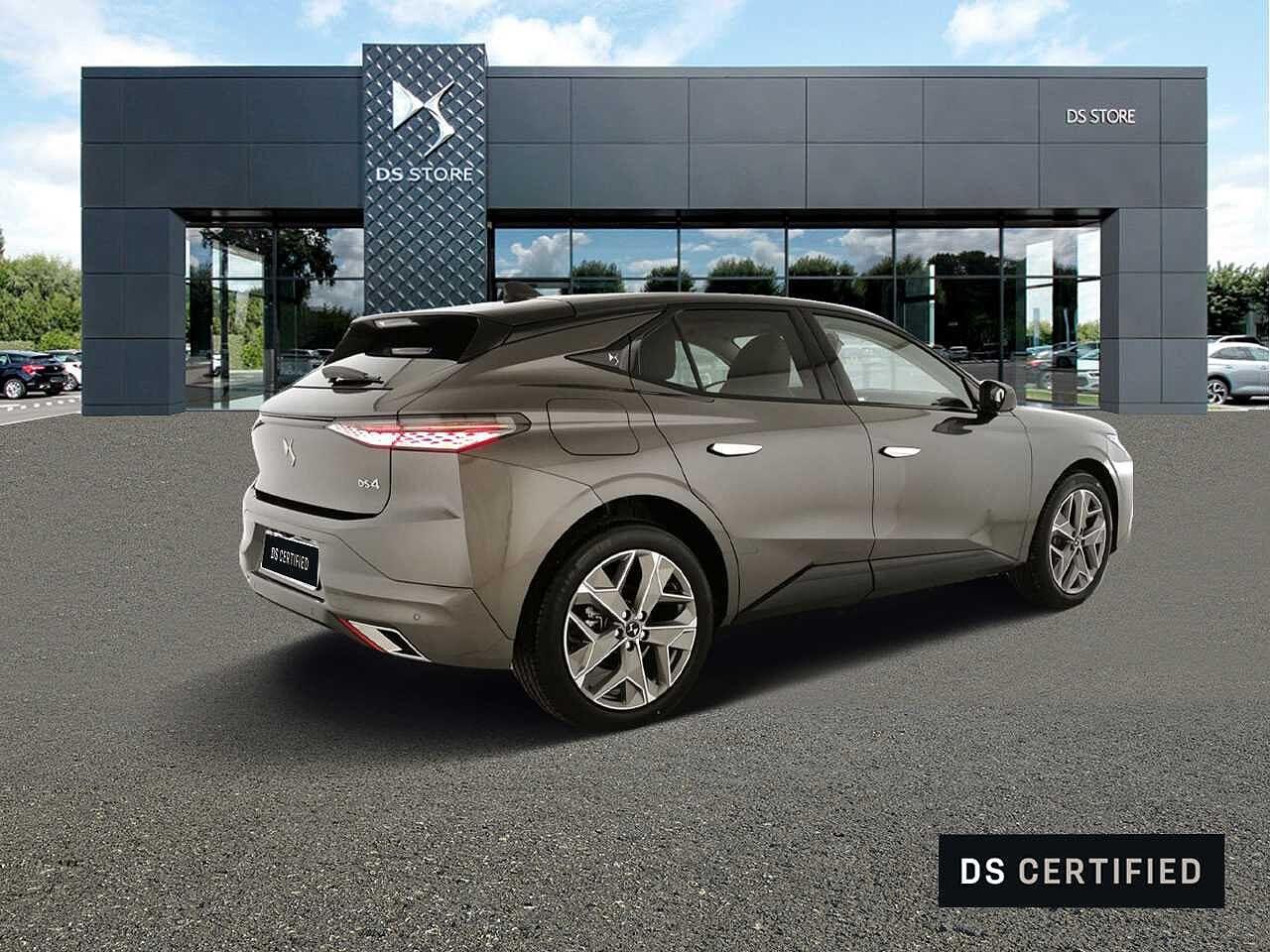DS DS DS 4 usata 22