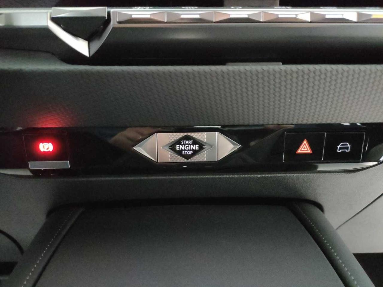 DS DS DS 4 usata, con alzacristalli elettrici anteriori e posteriori