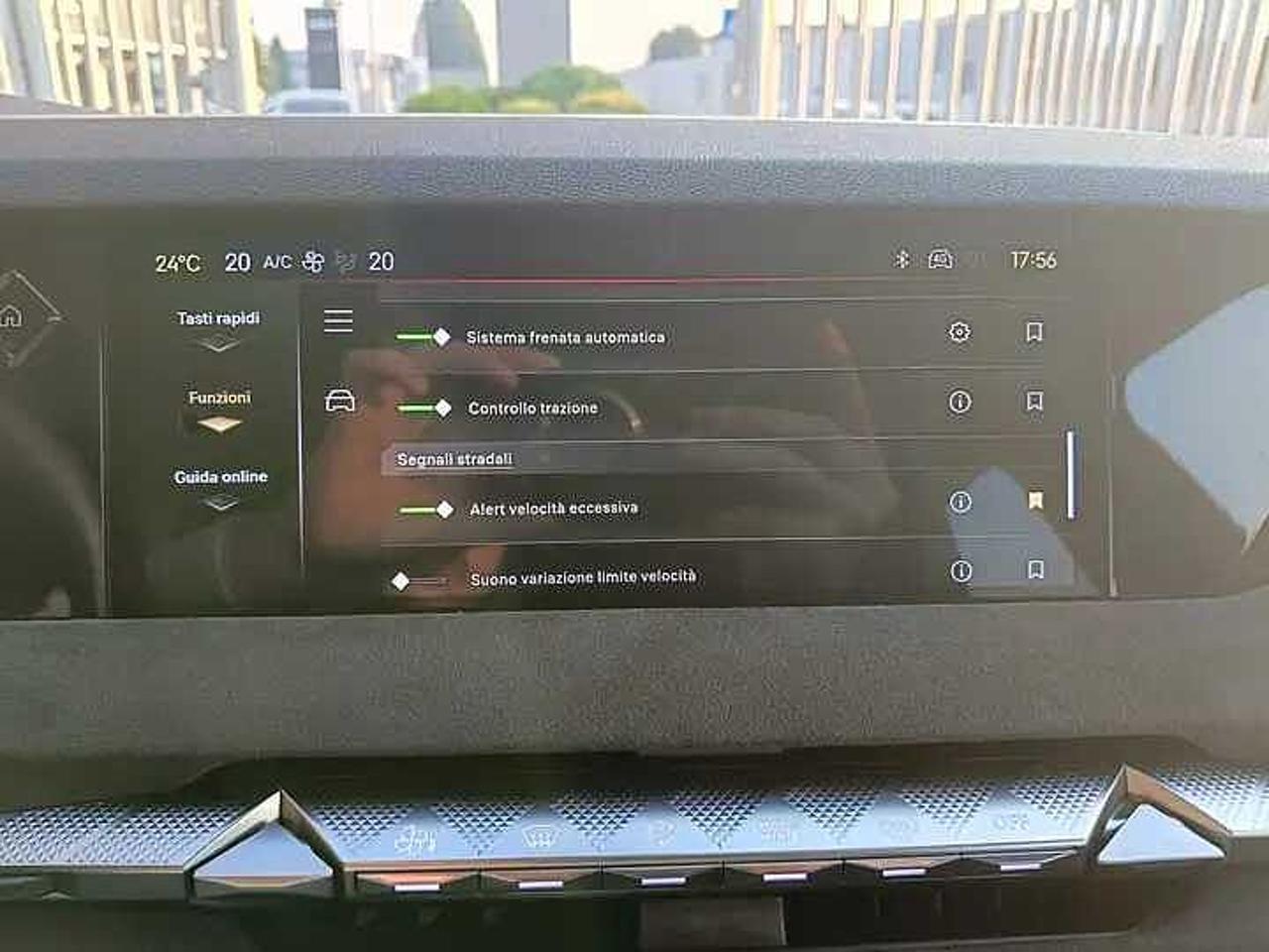 DS DS DS 4 usata, con allestimento interno: alcantara