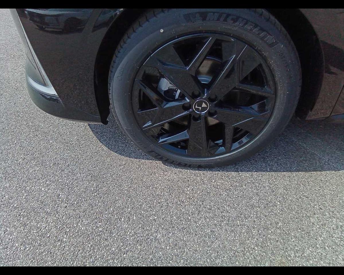 DS DS DS 4 usata, con paraurti posteriore nero