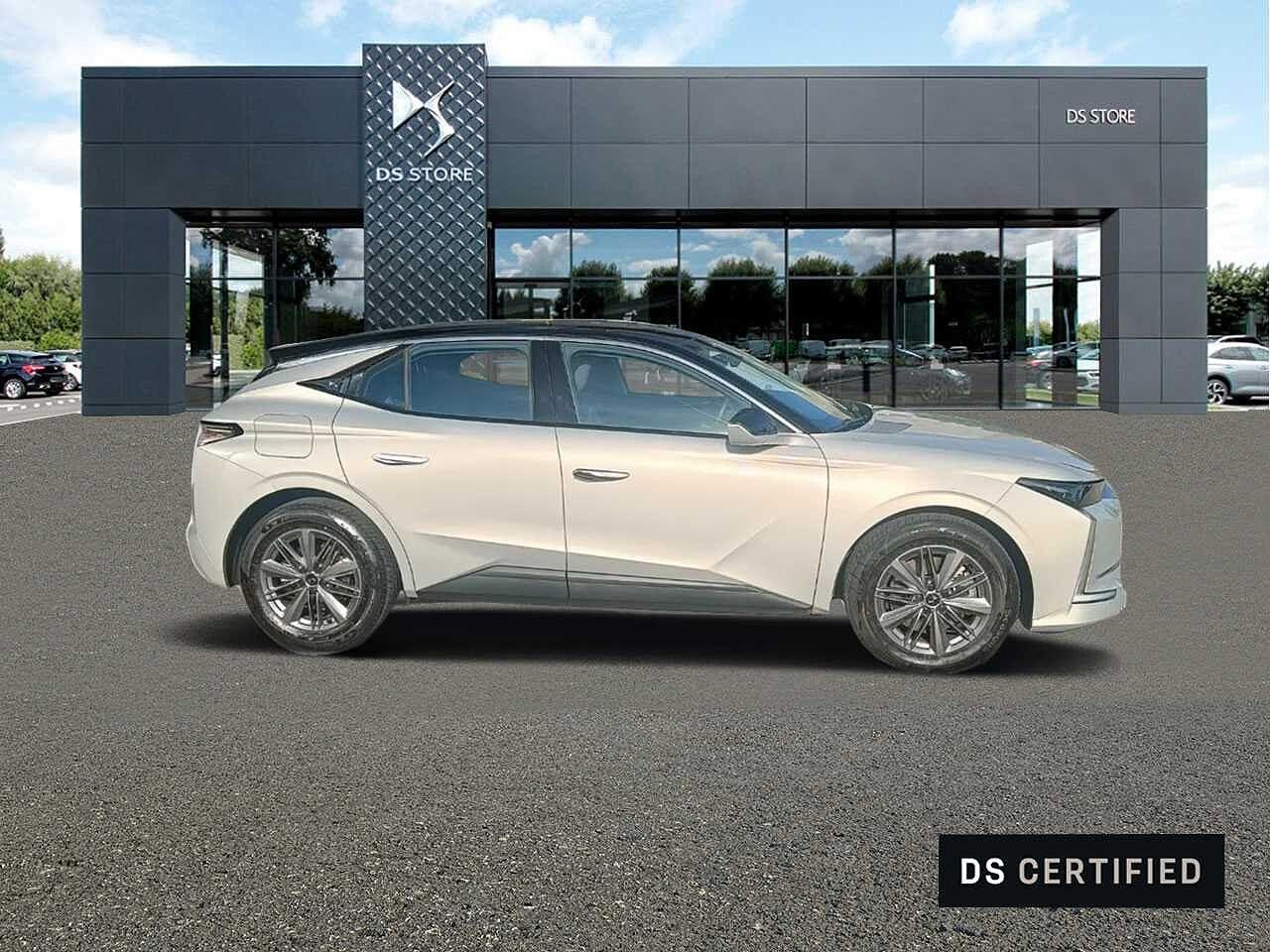 DS DS DS 4 DS 4 E-Tense 225 Bastille Business