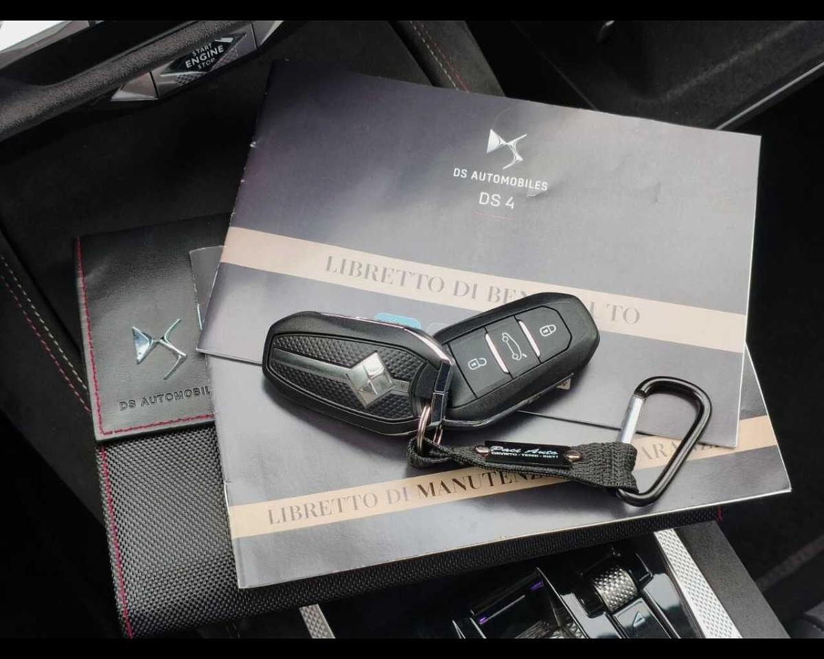 DS DS DS 4 usata 8