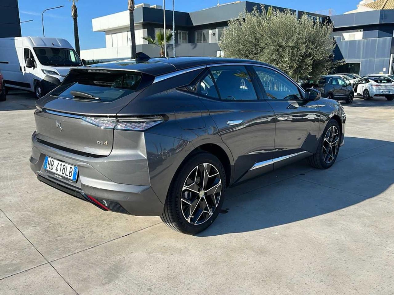 DS DS DS 4 usata 17