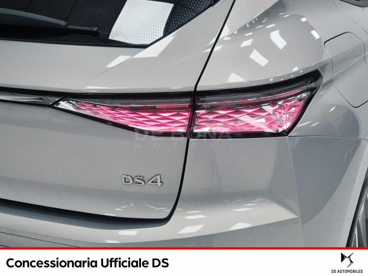 DS DS DS 4 usata 17