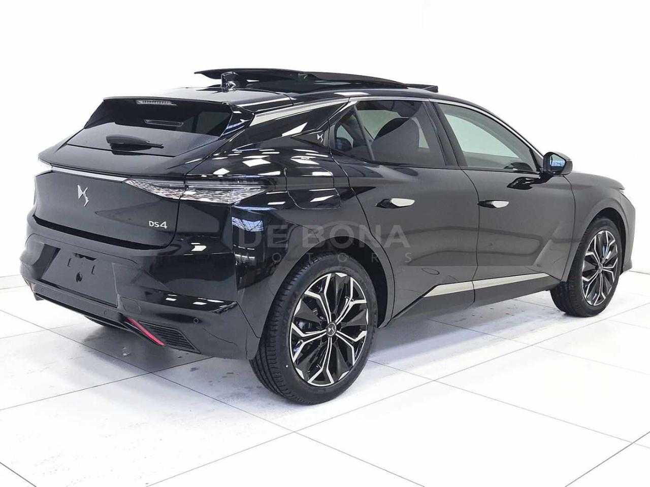 DS DS DS 4 usata 24