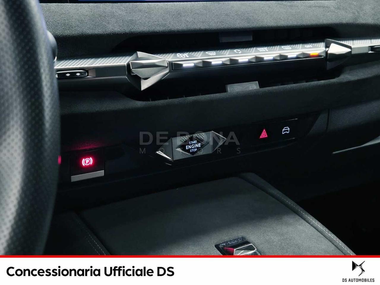 DS DS DS 4 usata 9