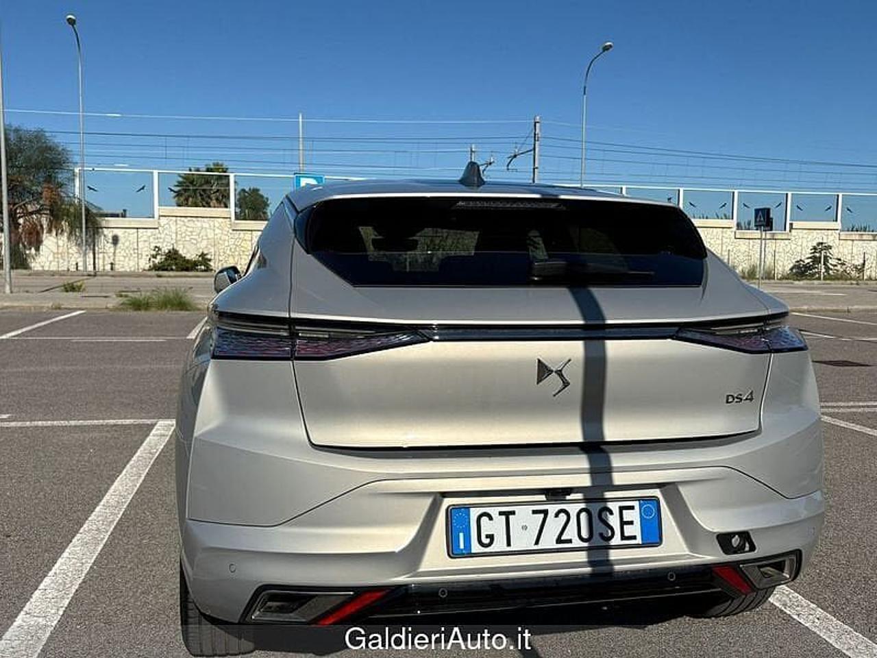DS DS DS 4 usata 1