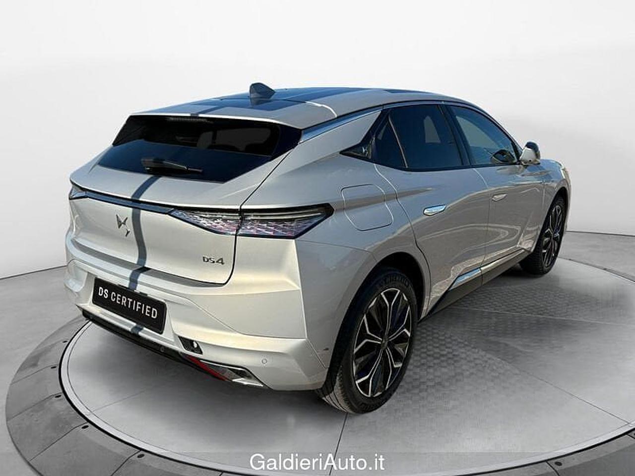 DS DS DS 4 usata 15