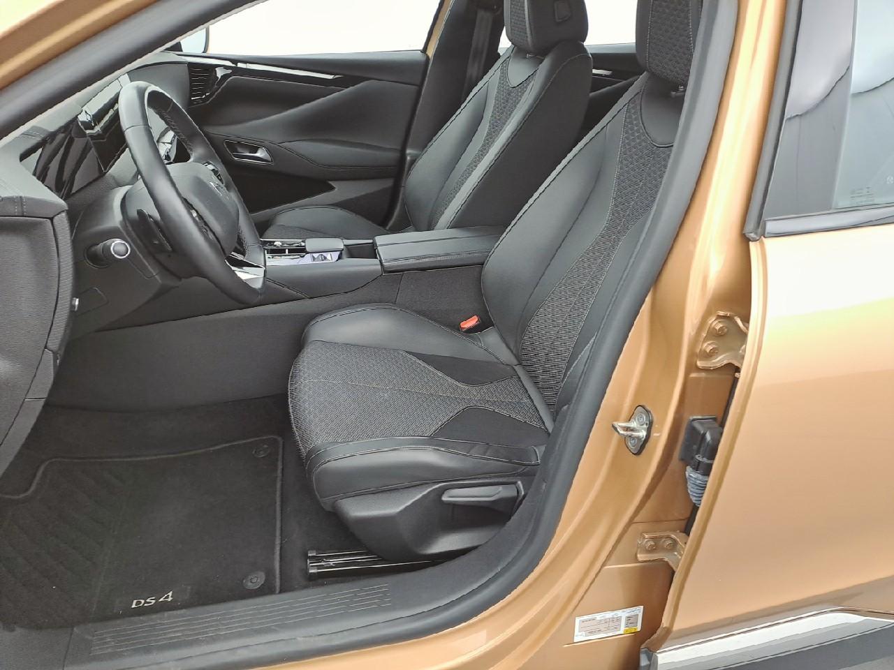 DS DS DS 4 usata 20