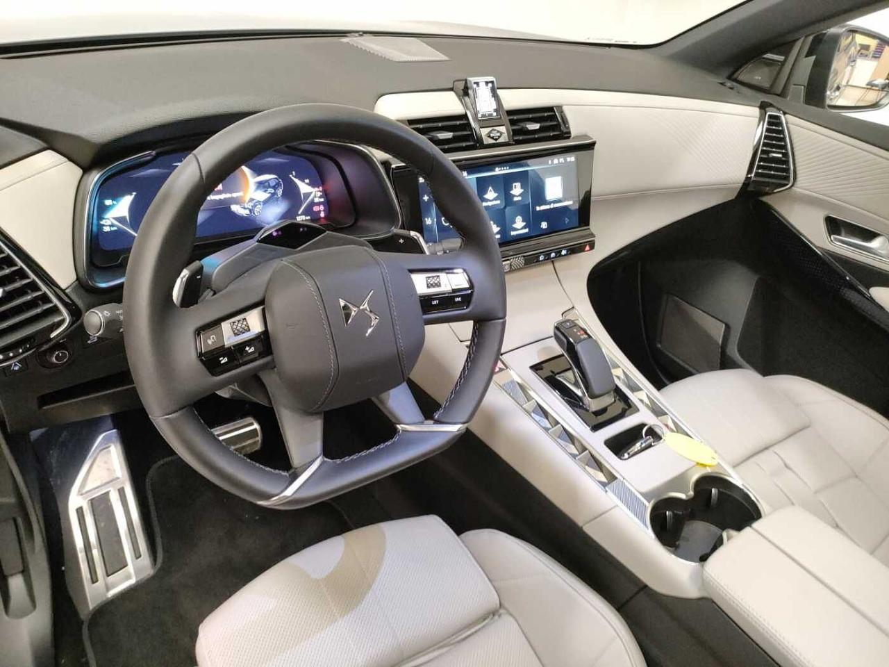 DS DS DS 7 Crossback usata, con 4 cilindri