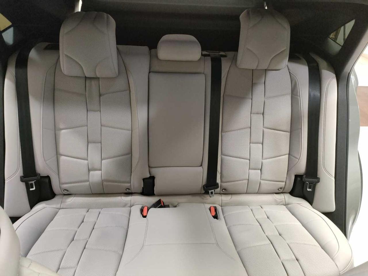 DS DS DS 7 Crossback usata, con 5 porte