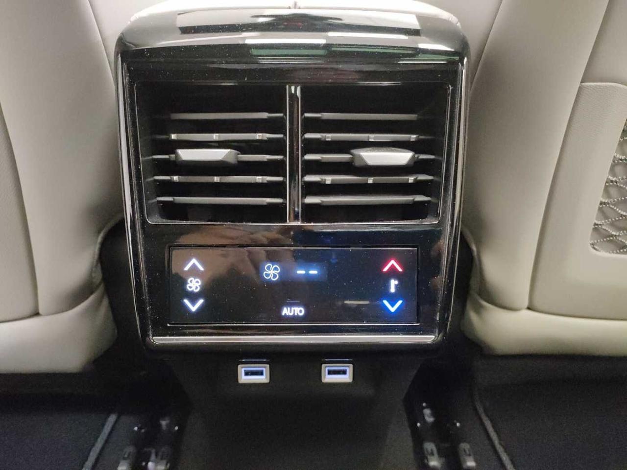 DS DS DS 7 Crossback usata, con 6000