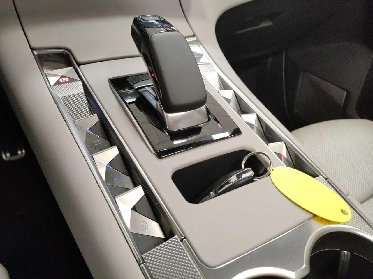 DS DS DS 7 Crossback usata, con alzacristalli elettrici anteriori e posteriori