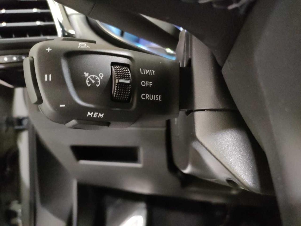 DS DS DS 7 Crossback usata, con assistente alle frenate di emergenza