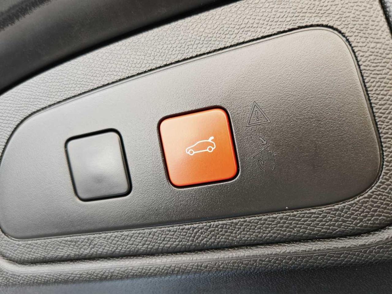 DS DS DS 7 Crossback usata, con accensione auto senza chiavi