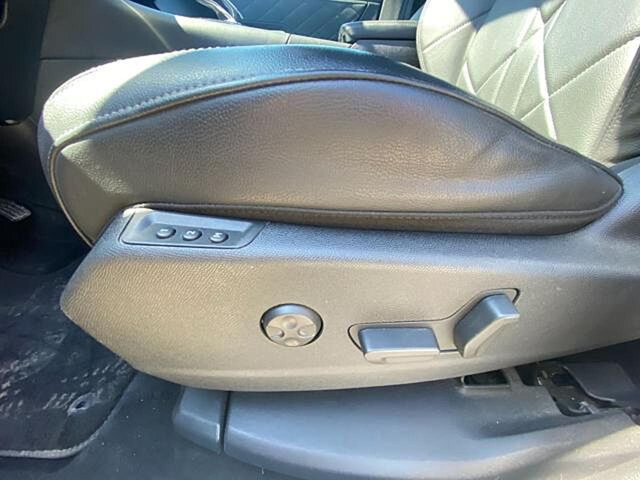DS DS DS 7 Crossback usata, con sedili elettrici