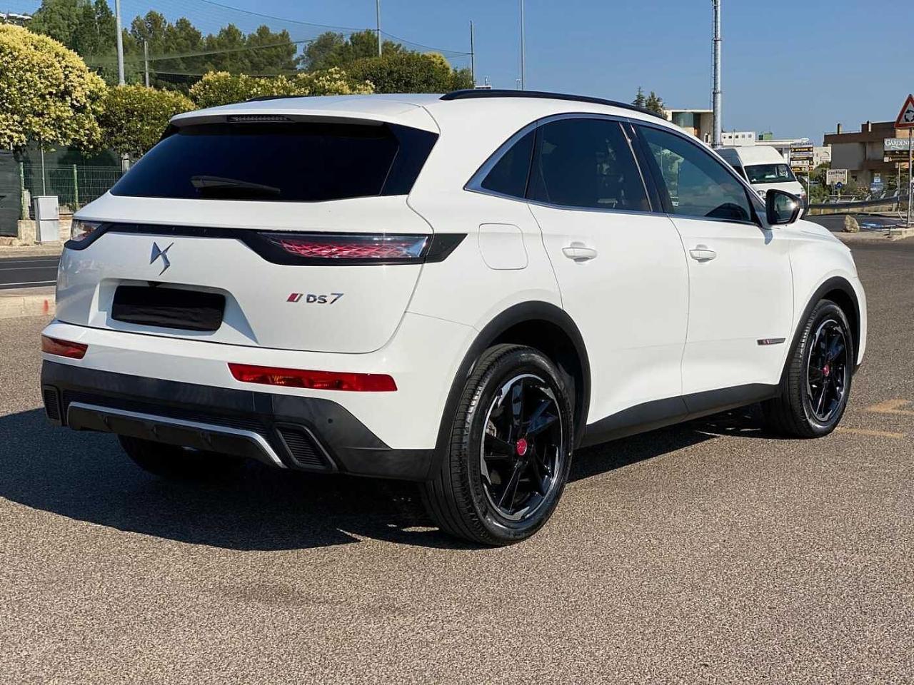 DS DS DS 7 Crossback usata, con 5 porte