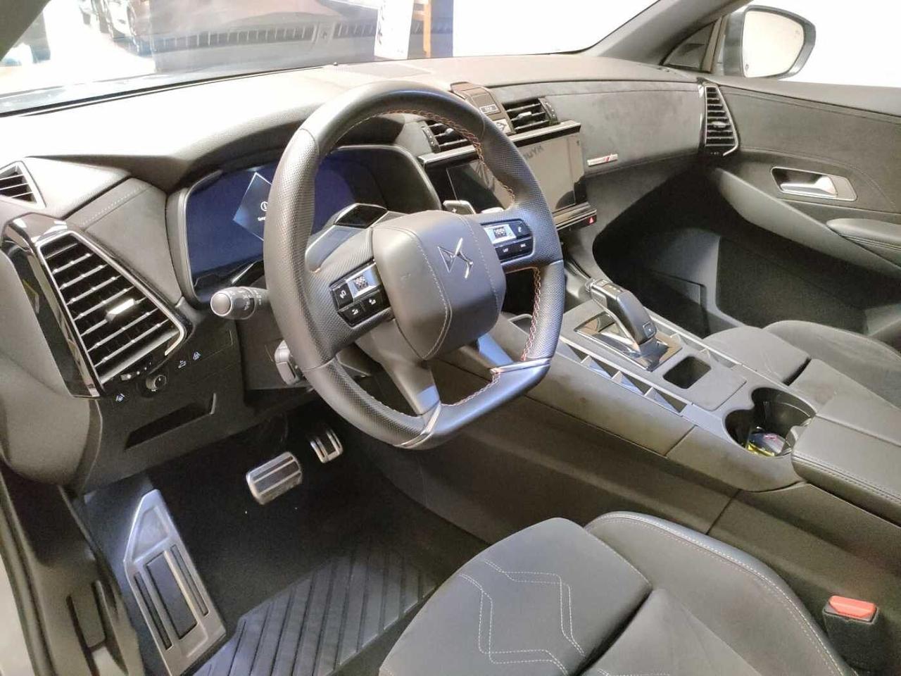 DS DS DS 7 Crossback usata, con 4 cilindri