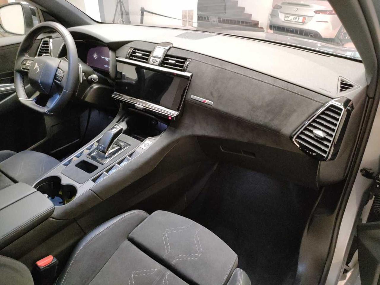 DS DS DS 7 Crossback usata, con 5 porte