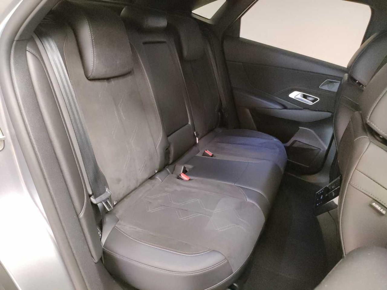 DS DS DS 7 Crossback usata, con 6x Airbag (fontali + laterali + testa)