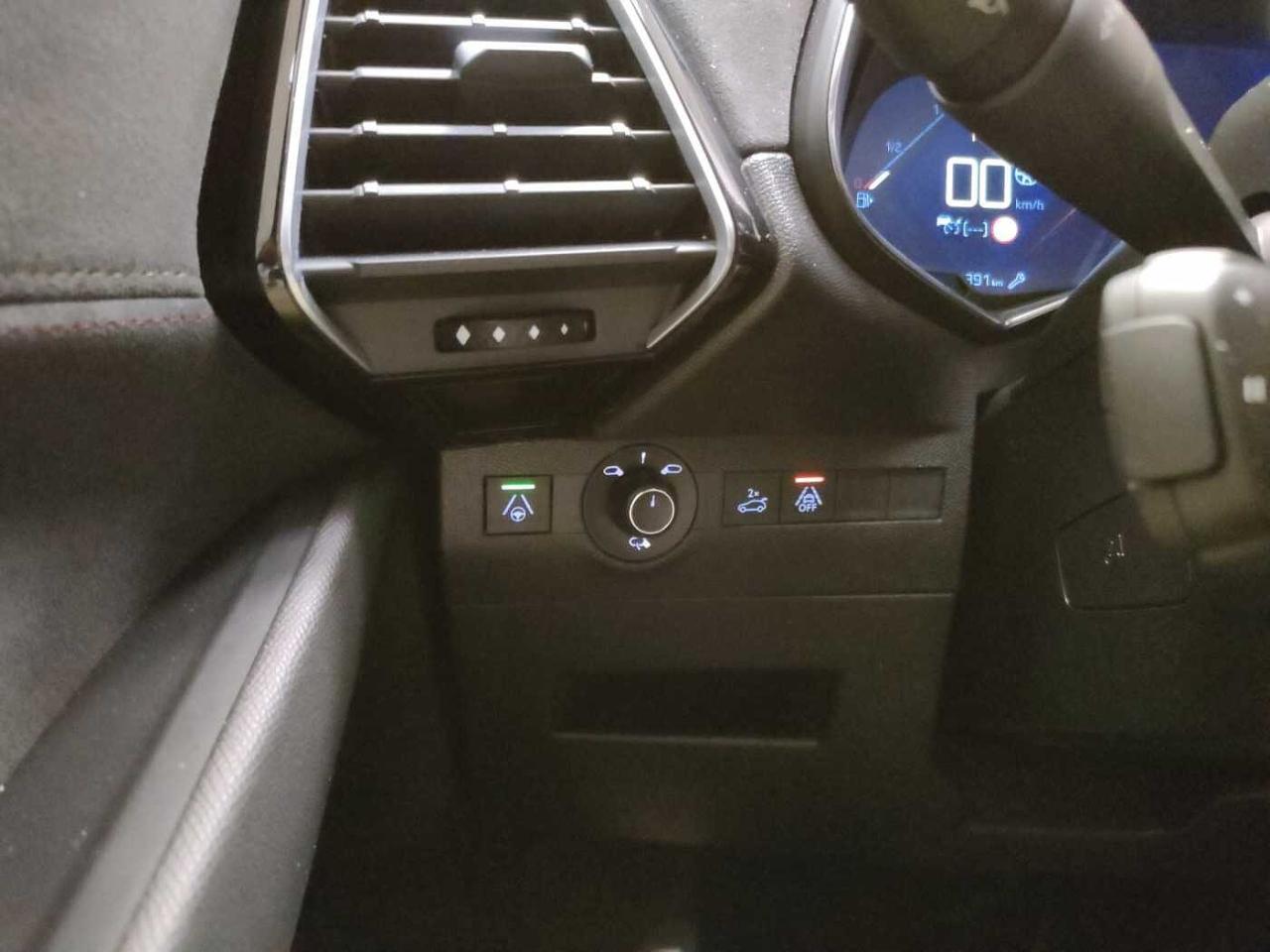DS DS DS 7 Crossback usata, con assistenza alla frenata