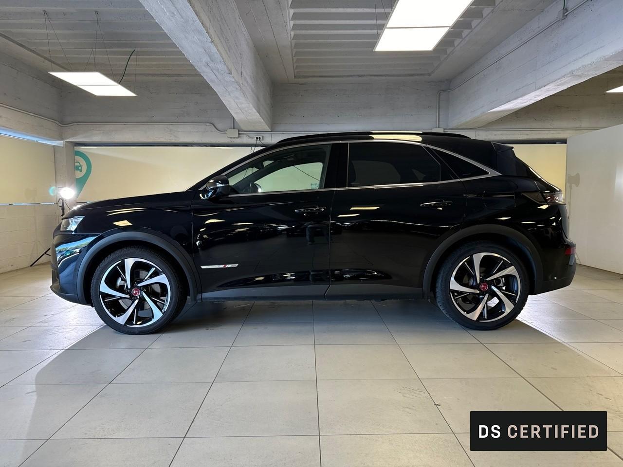 DS DS DS 7 Crossback usata, con bracciolo anteriore
