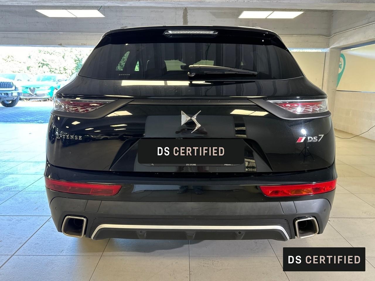DS DS DS 7 Crossback usata, con bracciolo posteriore