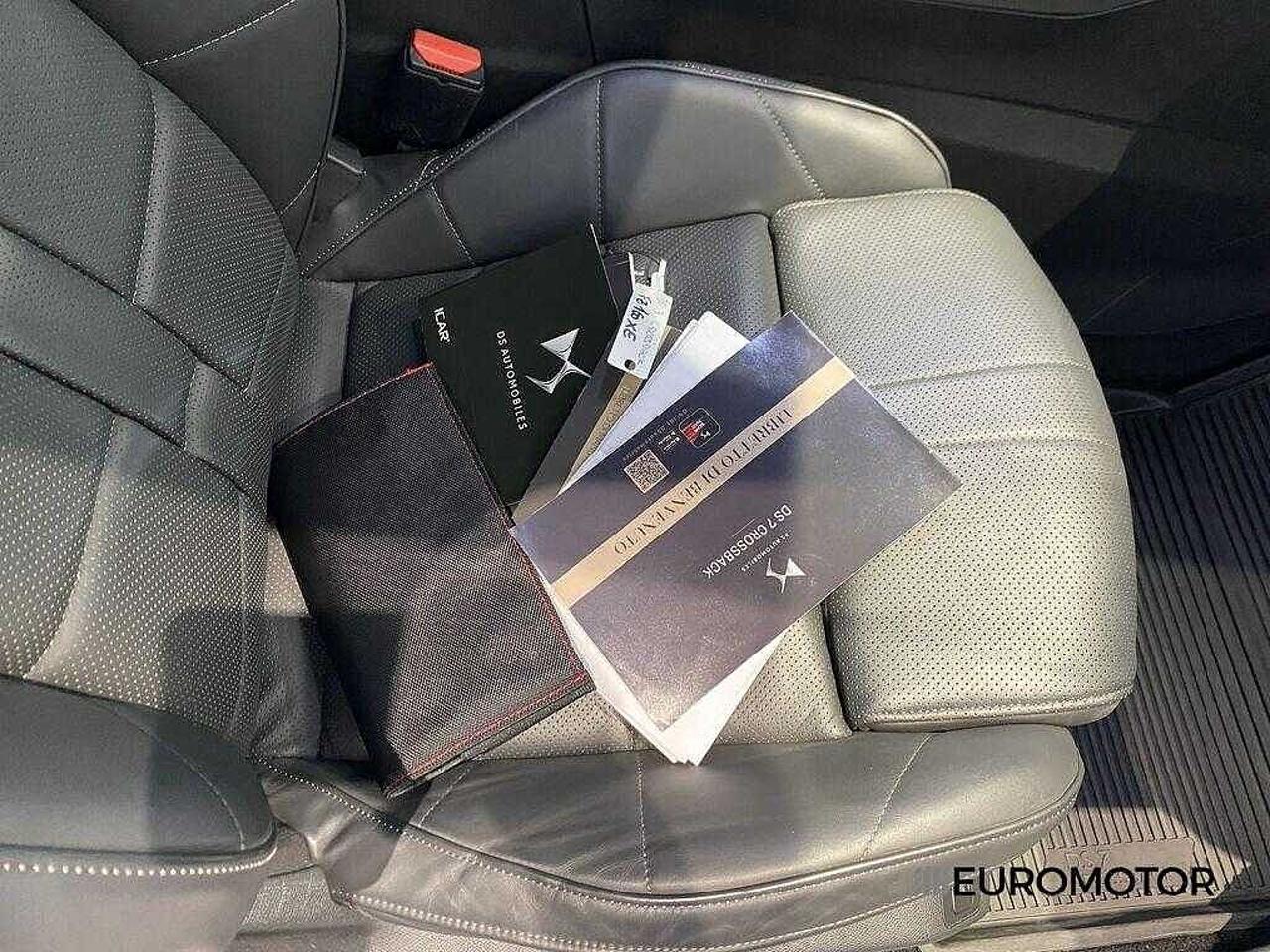 DS DS DS 7 Crossback usata, con usb