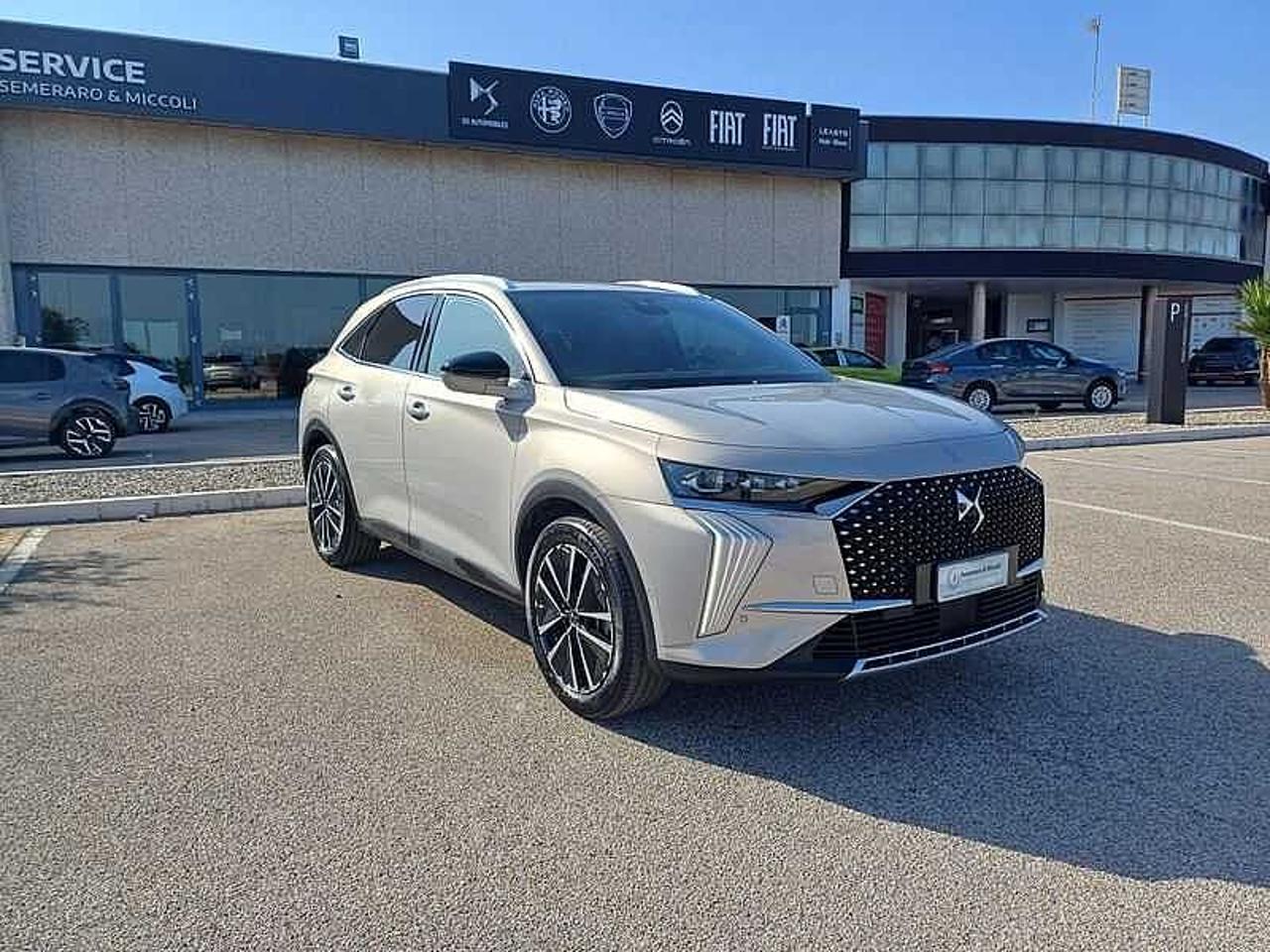 DS DS DS 7 Crossback usata, con supporto lombare