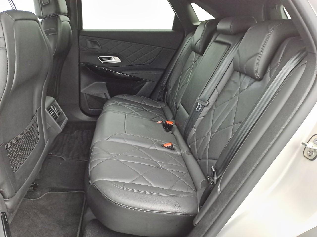 DS DS DS 7 Crossback usata, con computer con consumo medio