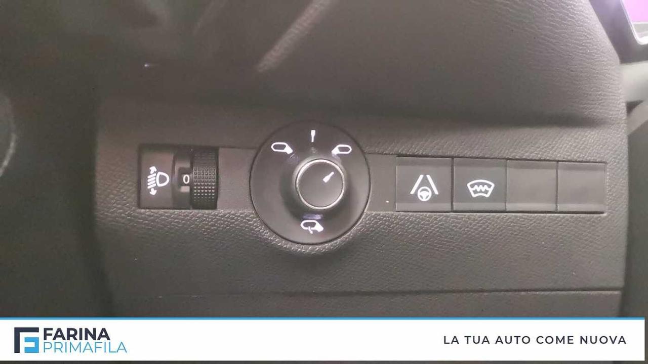 DS DS DS 7 Crossback usata, con sensori di parcheggio anteriori