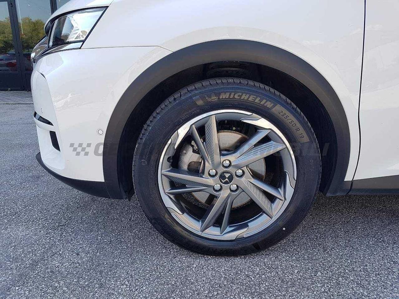 DS DS DS 7 Crossback usata, con sistema di navigazione