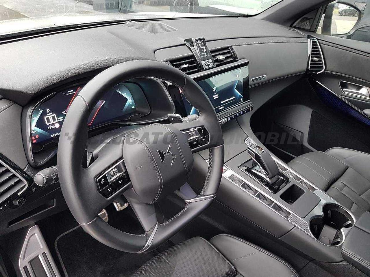 DS DS DS 7 Crossback usata, con 5 porte