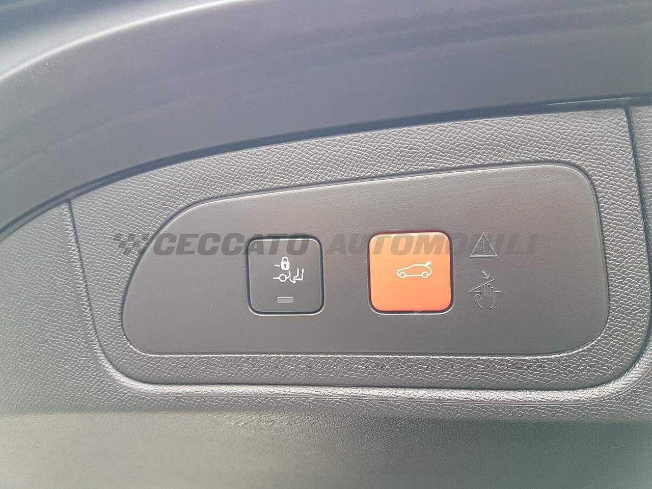 DS DS DS 7 Crossback usata, con isofix