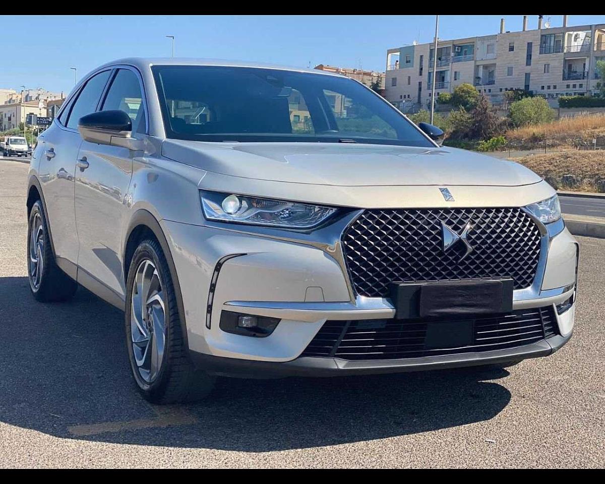 DS DS DS 7 Crossback usata, con fari posteriori a led diurni ad effetto 3d con lavorazione a scaglie luminose